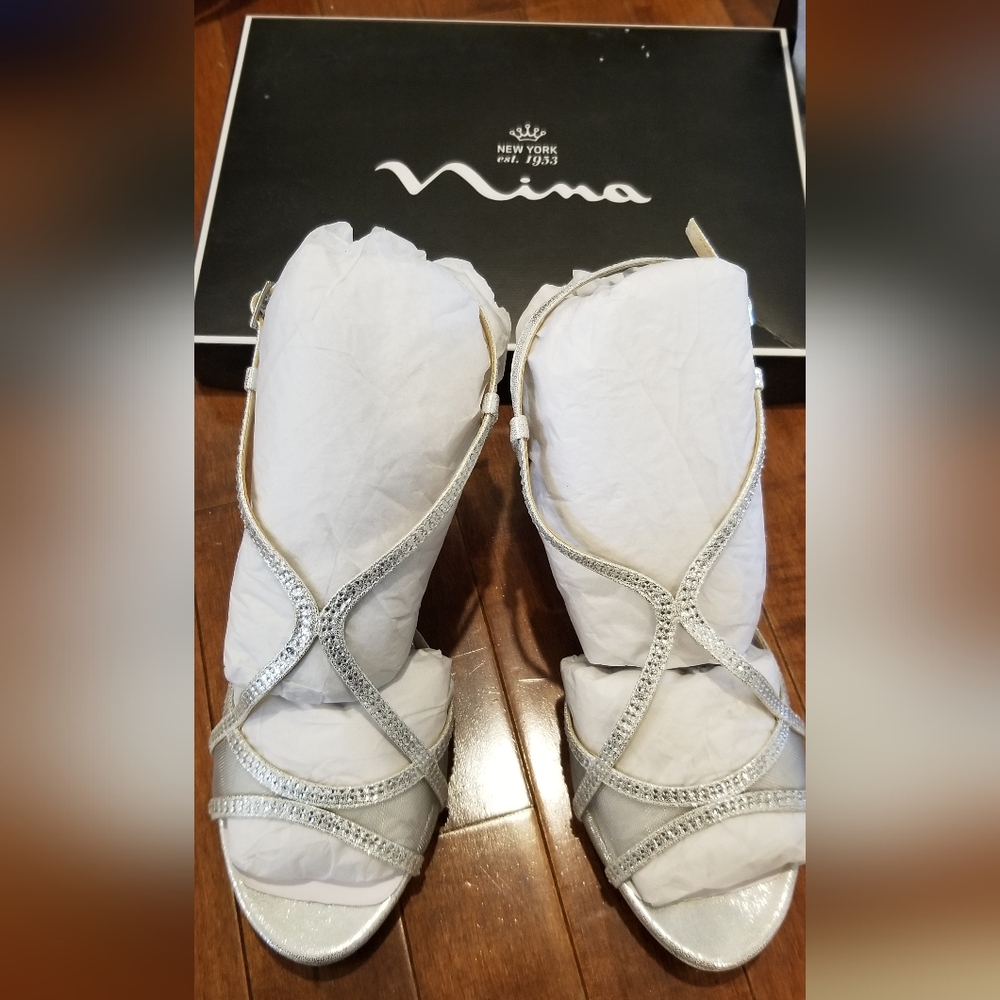 Nina Blossom Elegant Silver Women's Shoes